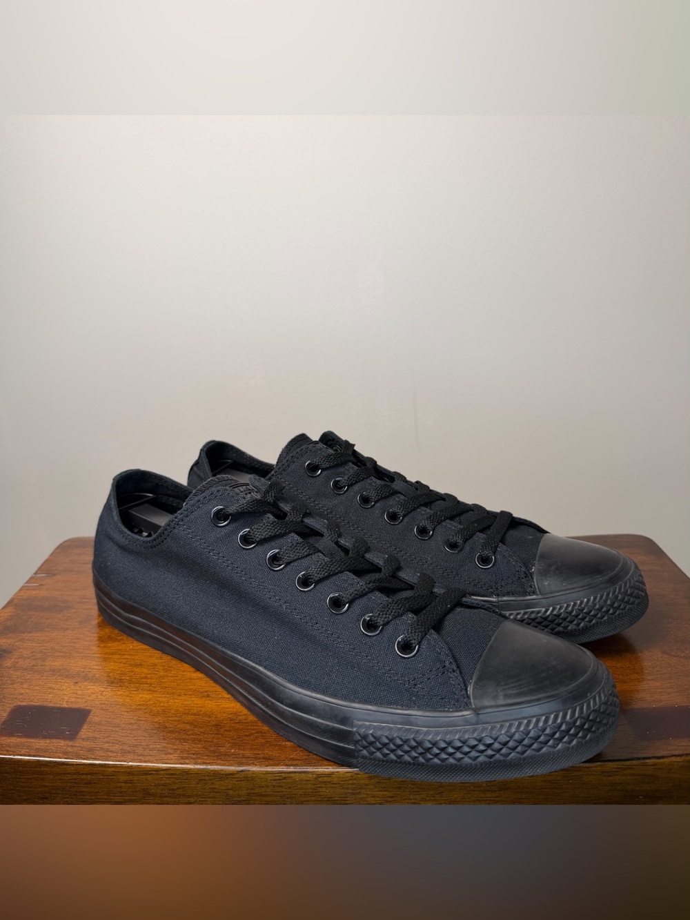 Converse Chuck Taylor All Star Low M5039 Triple Black Mens 12 Womens 14